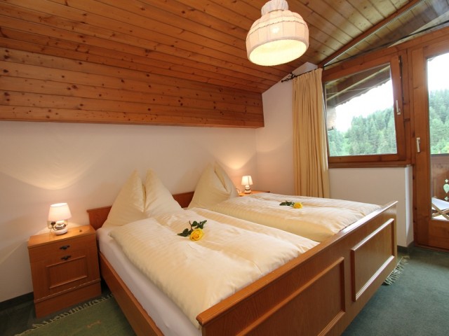 Ferienhaus & Ferienwohnungen Joel