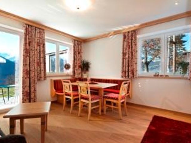 Alpenhof Apartments