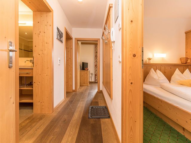 Alpenhof Apartments