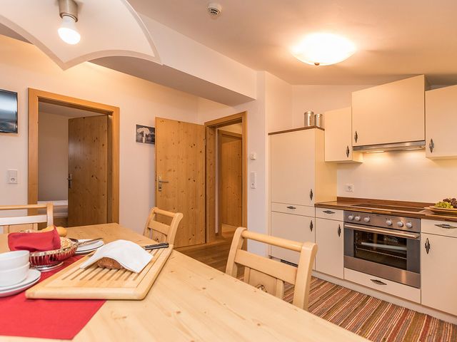 Alpenhof Apartments